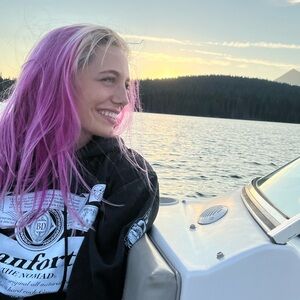 Meet your Posher, Mia